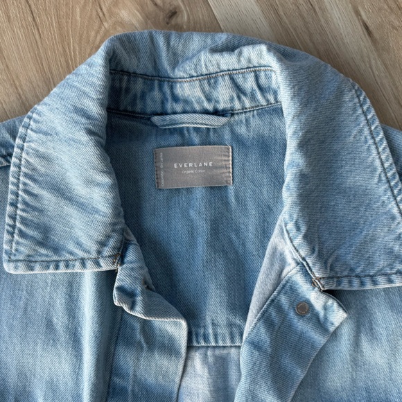Everlane denim shirt jacket - Picture 7 of 10